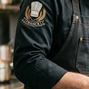 Exemple de broderie écusson sur manche de veste professionnelle