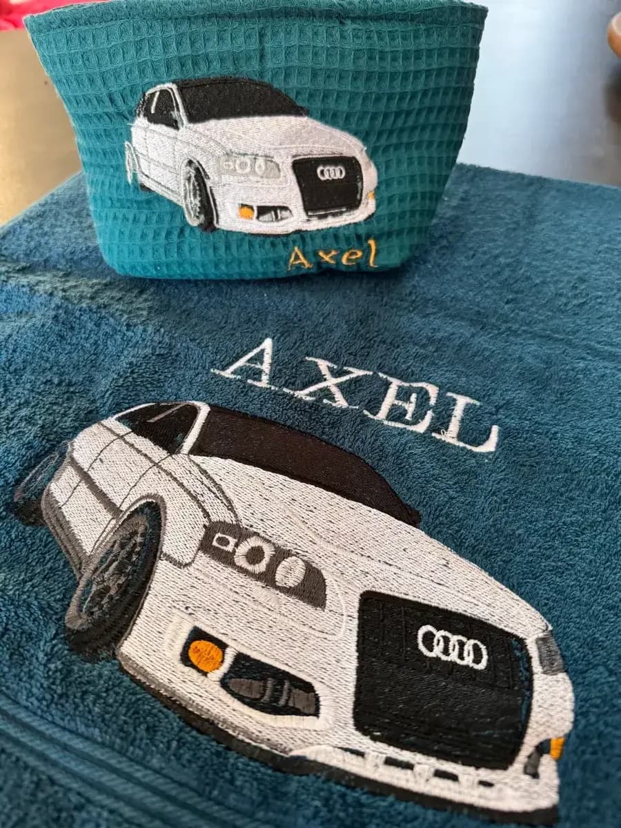Serviette Audi Axel