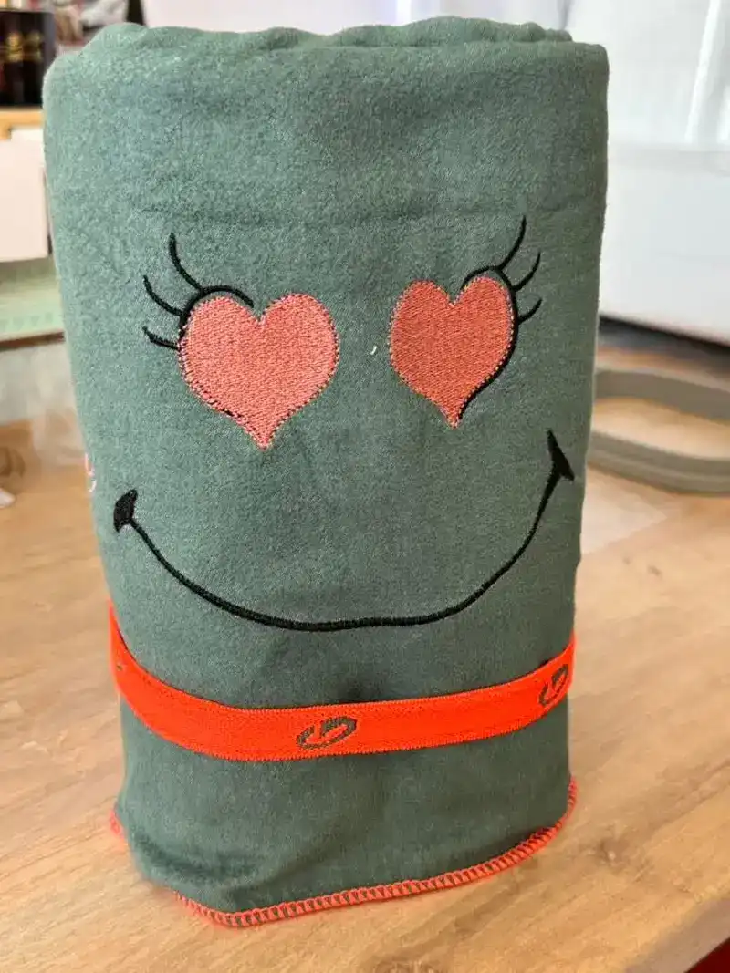 Plaid Smiley Coeurs